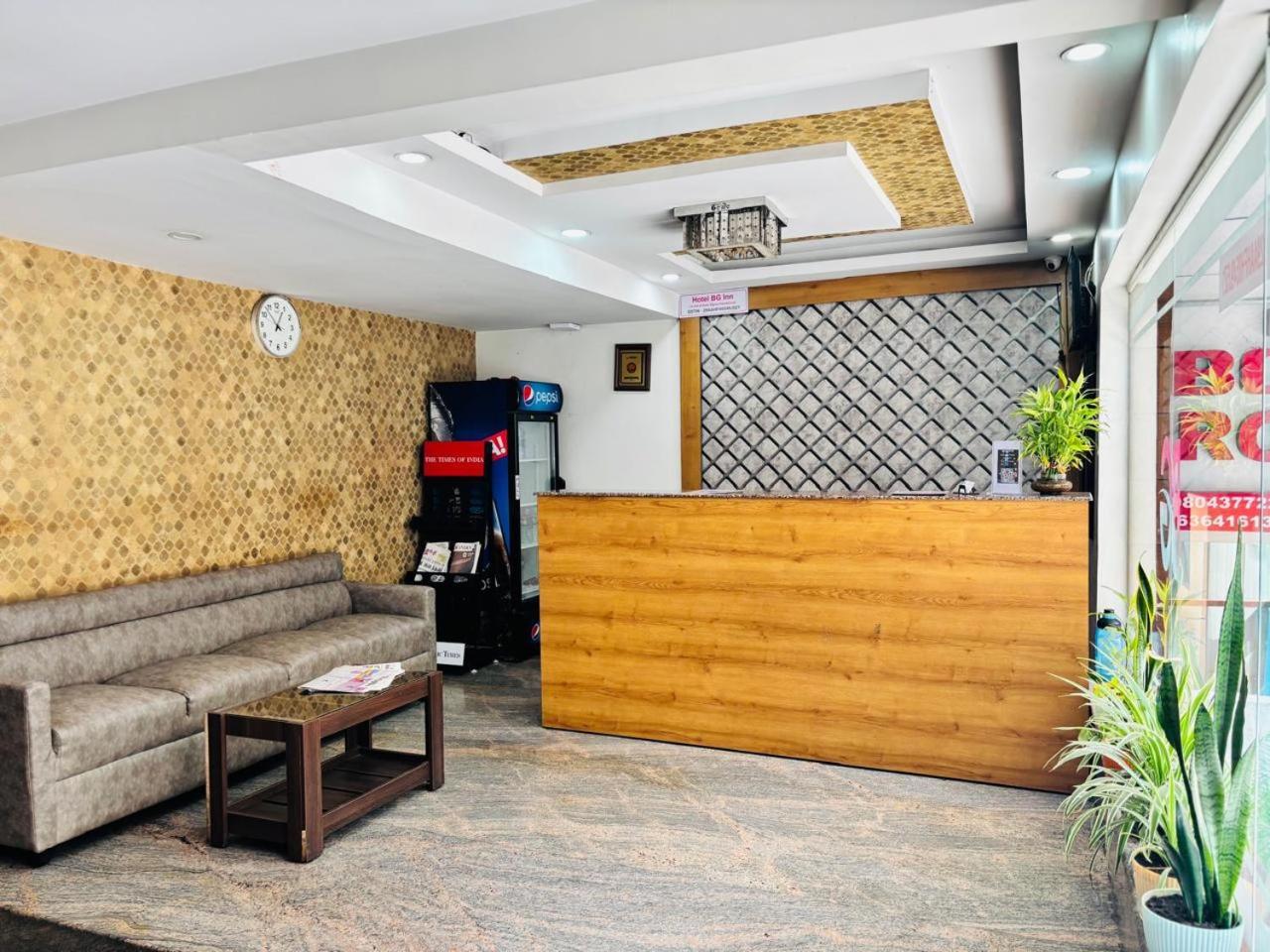 Hotel Bg Inn Бангалор Экстерьер фото